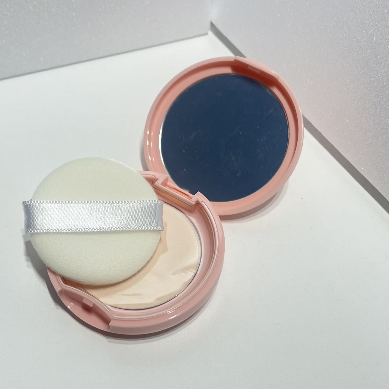 韓国 マット肌 パウダー