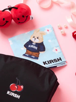 ブルーとグリーンのウィティバニー柄コットンハンカチ、チェリー柄がかわいいキャラクターハンカチ